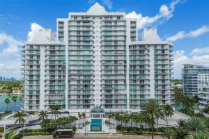 5900 Collins Ave 402, Miami Beach