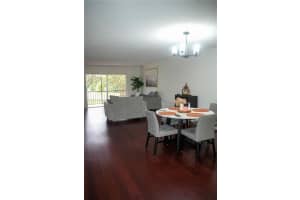 6001 N Falls Cir Dr 203, Lauderhill