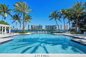 3255 Ne 184th St 12408, Aventura