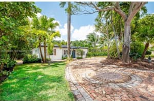 11222 Ne 9th Ave, Biscayne Park