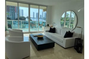 3340 Ne 190th St 409, Aventura