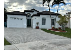 820 Nw 132 Ct 0, Miami