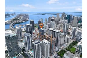 121 Ne 5th St 912b, Miami