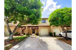 3619 Torremolinos Ave C-112, Doral
