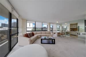 600 Ne 36th St 421, Miami