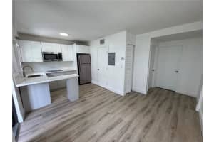 1971 Nw 2nd Ct 4, Miami