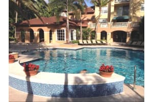 19999 E Country Club Dr 1303, Aventura