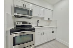 417 Nw 2nd Ave 000, Hallandale Beach
