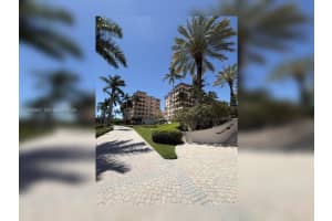 13643 Deering Bay Dr 146, Coral Gables