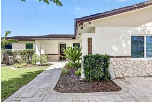 7434 Sw 129th Ct, Miami