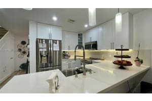 1149 Nw 126th Pl 0, Miami
