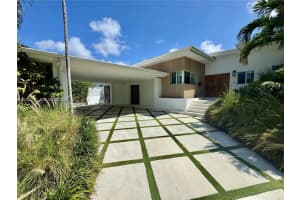 815 Ne 76th St, Miami