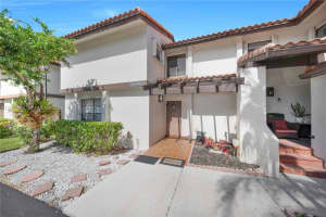 11435 Sw 133rd Ct 64-4, Miami