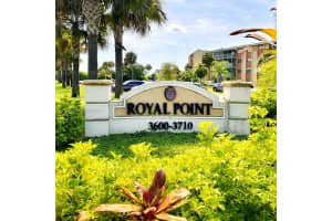 3700 Nw 21st St 109, Lauderdale Lakes