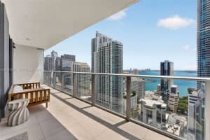 1010 Brickell Ave 3004, Miami