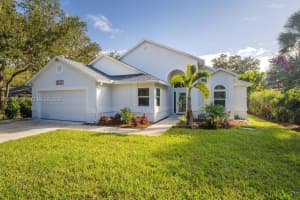 9330 Seagrape Dr, Vero Beach