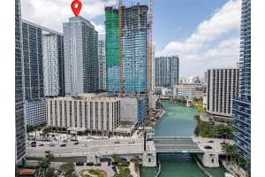 77 Se 5th St. 1510, Miami
