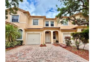 2674 Sw 84th Ter 102, Miramar