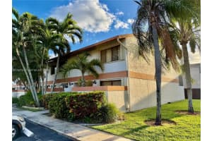 4403 Sw 70th Ter 4403, Davie