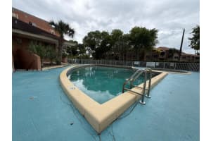 17650 Nw 68th Ave A2008, Hialeah