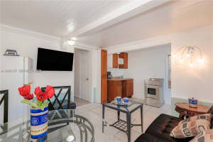 1611 Fletcher St 2, Hollywood
