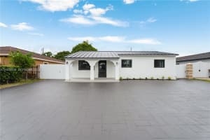 851 W 35th St, Hialeah 851 W 35th St, Hialeah