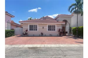 12377 Nw 97th Pl 12377, Hialeah Gardens