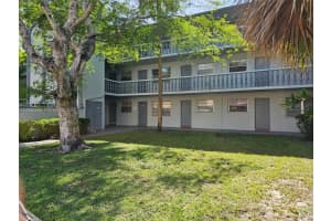 900 Tallwood Ave 207, Hollywood