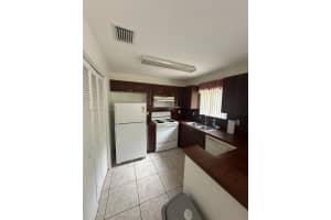7125 Nw 173rd Dr 2401, Hialeah