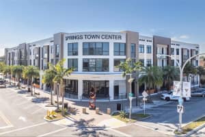 1 Curtiss Pkwy 219, Miami Springs 1 Curtiss Pkwy 219, Miami Springs