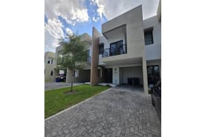 5503 W Oak Way 5503, Dania Beach