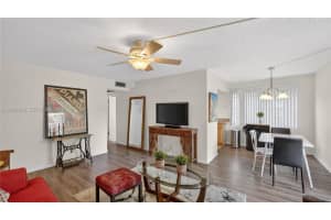438 Mansfield K 438, Boca Raton