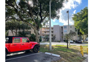 9471 Evergreen Pl 401, Davie 9471 Evergreen Pl 401, Davie