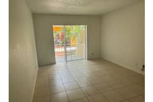 18111 Nw 68th Ave F106, Hialeah
