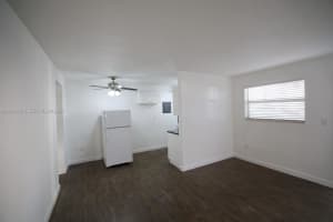 7130 W 11th Ct 6, Hialeah