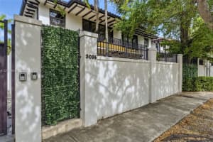 3036 Mcdonald Street, Miami