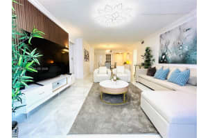6039 Collins Ave 1507, Miami Beach 6039 Collins Ave 1507, Miami Beach