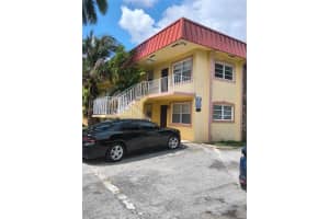 1826 Cleveland St 3, Hollywood