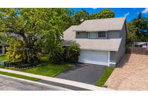 12113 Nw 33rd St, Sunrise