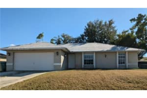 316 Ne 7 Street, Cape Coral