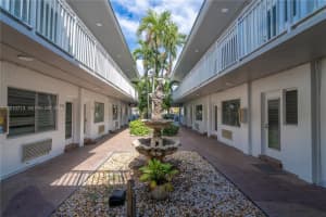 7640 Carlyle Ave 8a, Miami Beach 7640 Carlyle Ave 8a, Miami Beach