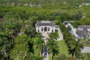 26 Tahiti Beach Island Rd, Coral Gables
