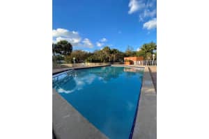 4215 N University Dr 304, Sunrise
