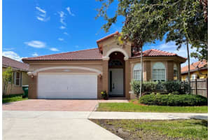8514 Nw 111th Ct 8514, Doral