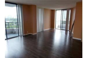 3300 Ne 191st St 912, Aventura