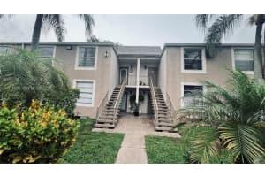 1020 Nw 80th Ave 203, Margate