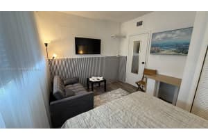 115 Se 2nd St 2, Dania Beach