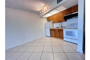 13455 Sw 16th Ct 311f, Pembroke Pines