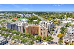 16400 Ne 17th Ave 206, North Miami Beach