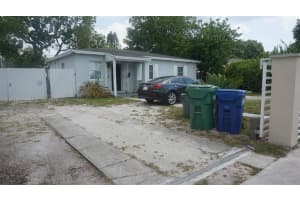 335 Nw 187th St, Miami Gardens 335 Nw 187th St, Miami Gardens